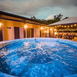 3* Hotel Tik By Bernalo