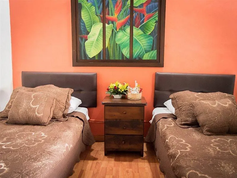 Hotel Casa Lleras Medellin